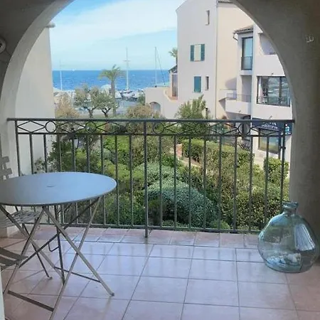 T2 Tres Lumineux, Bord De Apartment *